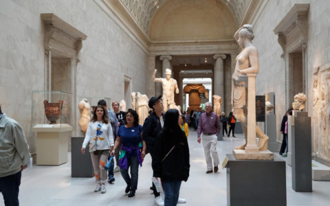 Raddoppiano i fondi per i progetti culturali