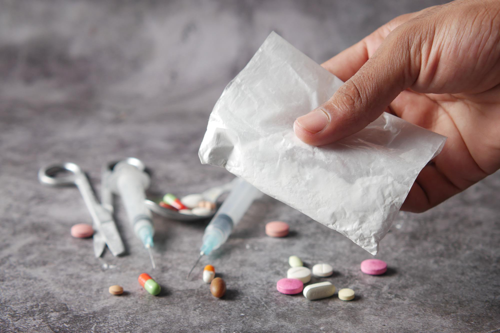 Smantellato sodalizio per ricette false di Fentanyl e farmaci