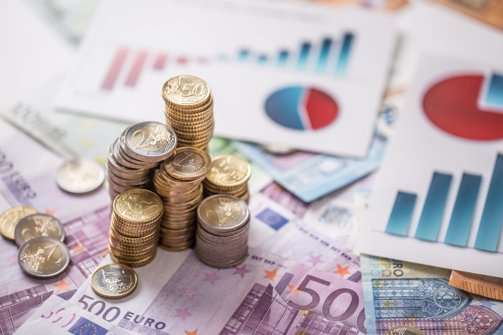 Benzina, prezzi vicini ai due euro: dove conviene fare rifornimento