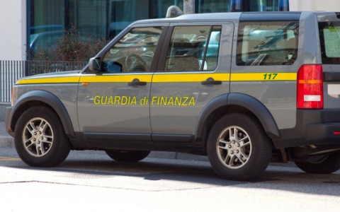 Cocaina nascosta nel climatizzatore, arrestato un uomo