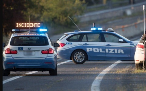 Ciclista gravemente ferito nello scontro con una moto