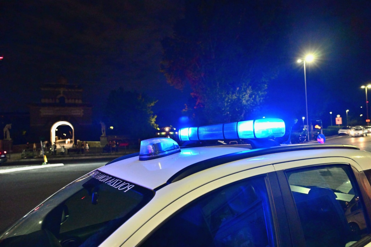 Arrestato uomo con pistola e minacce alla ex compagna