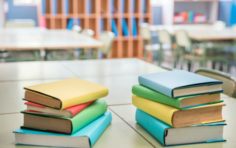 Nella scuola calano i posti stabili, aumentano i supplenti