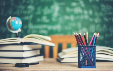 Otto corsi di lingua straniera per adulti: aperte le preiscrizioni