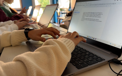 Borse di studio da 200mila euro per studenti delle medie e superiori