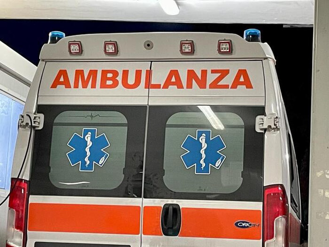 Anziano di 91 anni senza corrente, appello per i soccorsi