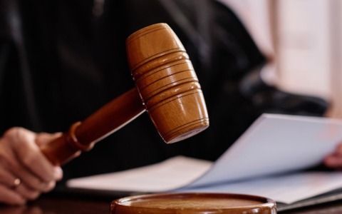 Quattordici anni per duplice violenza sessuale e rapina a Pistoia