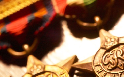 Cinque Medaglie d’Onore agli internati militari toscani